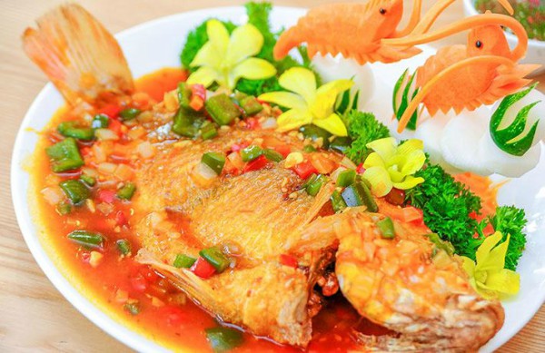 Ăn cá giúp tăng cường hệ miễn dịch cho cơ thể. (Ảnh: autran.vn)